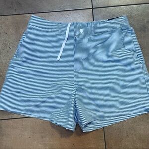 The A&F Seersucker Resort Short Swim trunks 4" inseam blue white sz M NWT